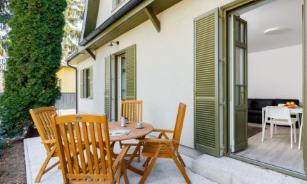 Park 3 Apartment 3 5