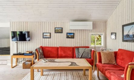 'Niglæs' - 700m from the sea 2