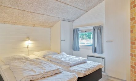 'Riika' - 425m from the sea 2