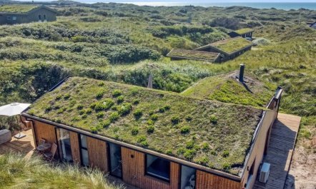 'Hoat' - 300m from the sea