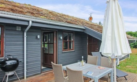 'Ran' - 1.5km from the sea 3