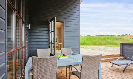 'Ran' - 1.5km from the sea 2