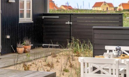 'Armina' - 75m from the sea 2