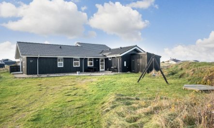 'Rodna' - 452m from the sea 2