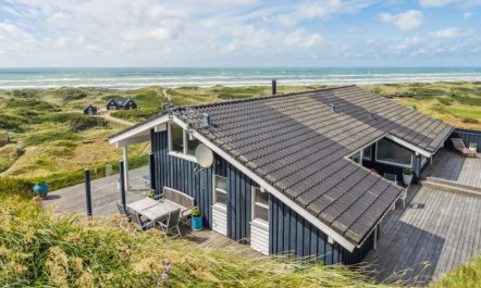 'Alyssa' - 300m from the sea 2