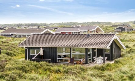 'Nuka' - 400m from the sea