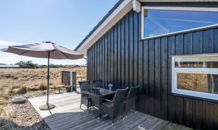 'Caro' - 807m from the sea 3