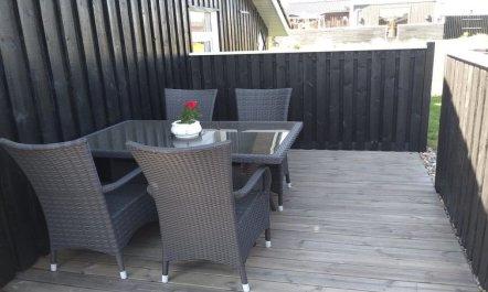 'Caro' - 807m from the sea 2