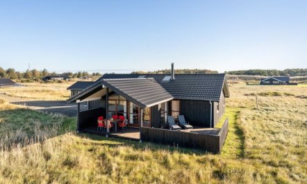 'Finna' - 1km from the sea