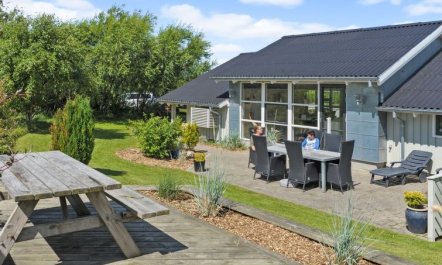 'Mathias' - 625m from the sea 4