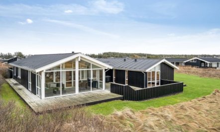 'Eileen' - 300m from the sea