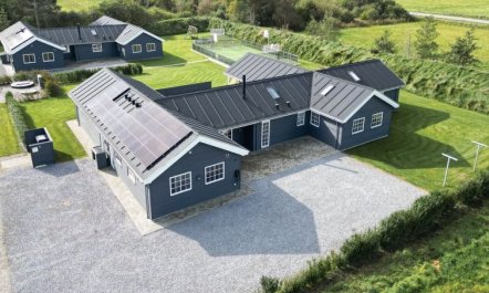 'Damita' - 350m from the sea