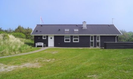 'Aved' - 350m from the sea 2