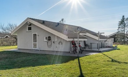 'Henri' - 1.2km from the sea 3