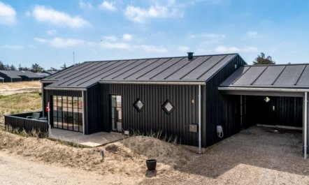 'Tessa' - 500m from the sea 4