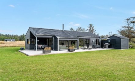 'Talitha' - 1.5km from the sea