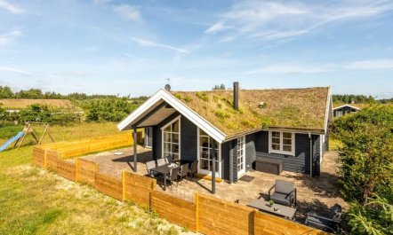 'Annemie' - 1.8km from the sea 3