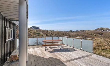 'Swerting' - 230m from the sea 6