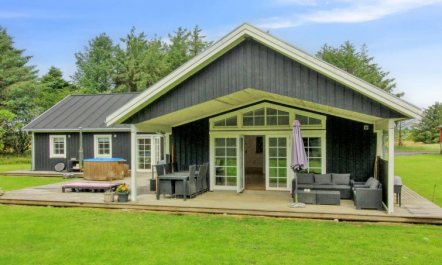 'Hela' - 1.4km from the sea 4