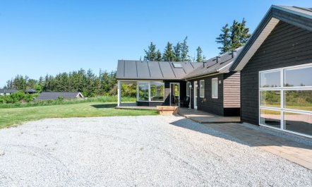 'Swarthofthi' - 1.5km from the sea 3