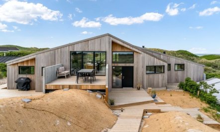 'Tamina' - 50m from the sea 3