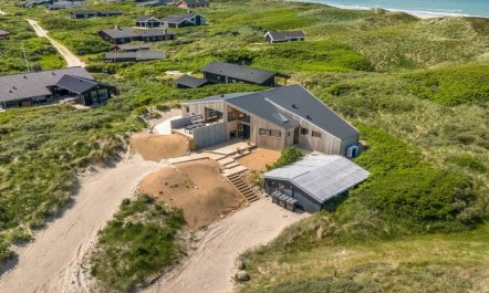 'Tamina' - 50m from the sea 7