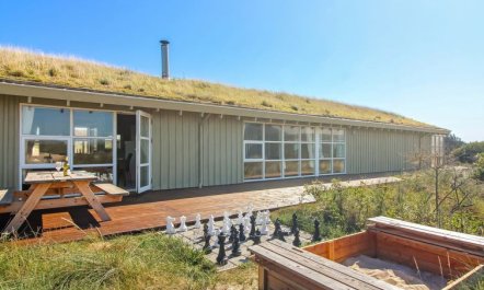 'Adrienne' - 490m from the sea 3