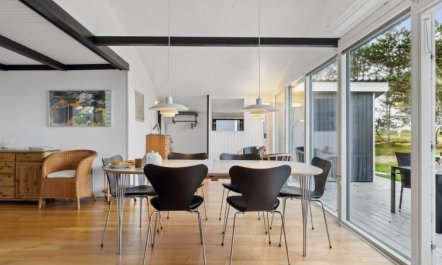 'Djuna' - 200m from the sea 6