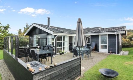 'Alice' - 1.3km from the sea