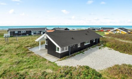 'Esma' - 150m from the sea