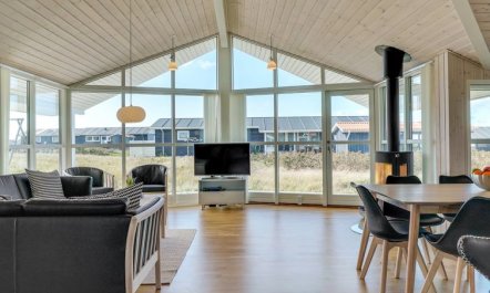 'Esma' - 150m from the sea 7