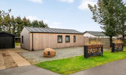 'Hellena' - 600m from the sea 4