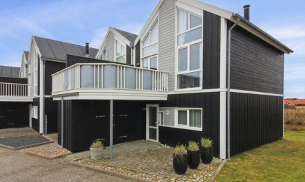 'Borica' - 700m from the sea