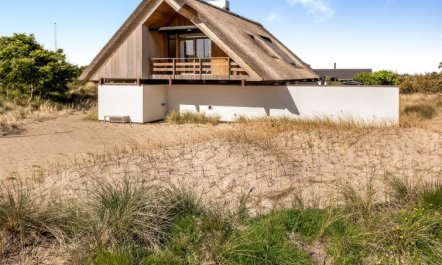 'Mumme' - 700m from the sea 2