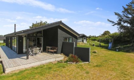 'Sampo' - 400m from the sea 1