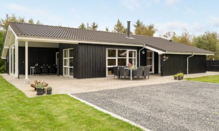 'Frida' - 700m from the sea 3