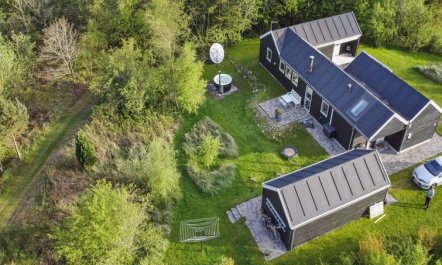 'Eireen' - 600m to the fjord 7