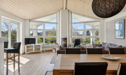 'Ljuba' - 1.3km from the sea 3