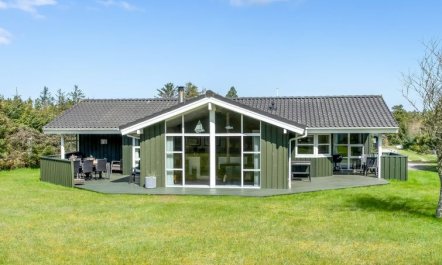 'Hildburg' - 1.5km from the sea