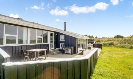 'Lillesol' - 425m from the sea 2