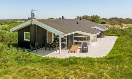 'Abel' - 350m from the sea 5