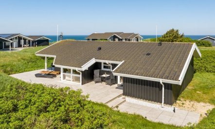 'Abel' - 350m from the sea 2