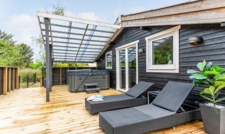 'Dorothea' -  from the sea 4