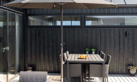 'Claus' - 500m from the sea 3