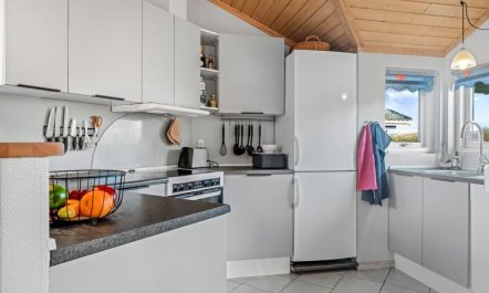 'Anline' - 600m to the fjord 1