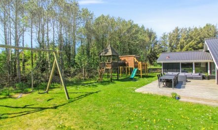 'Yessica' - 300m from the sea 3