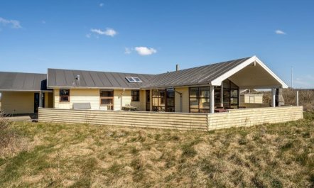 'Fam' - 300m from the sea 5