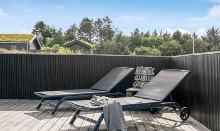 'Egil' - 1.5km from the sea 5