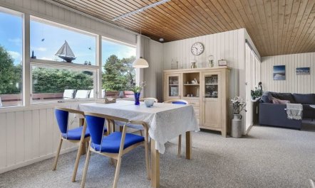 'Mina' - 1.4km from the sea 3