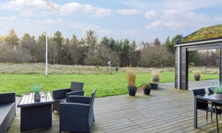 'Dyke' - 1.5km from the sea 5